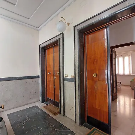 Apartment 4bnb - Spacious Gracchi